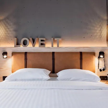 Moxy South Hotel Düsseldorf