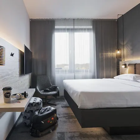 Moxy South 4* Düsseldorf