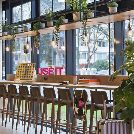 Otel Moxy South Düsseldorf