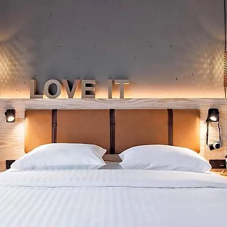 Moxy South 4* Düsseldorf