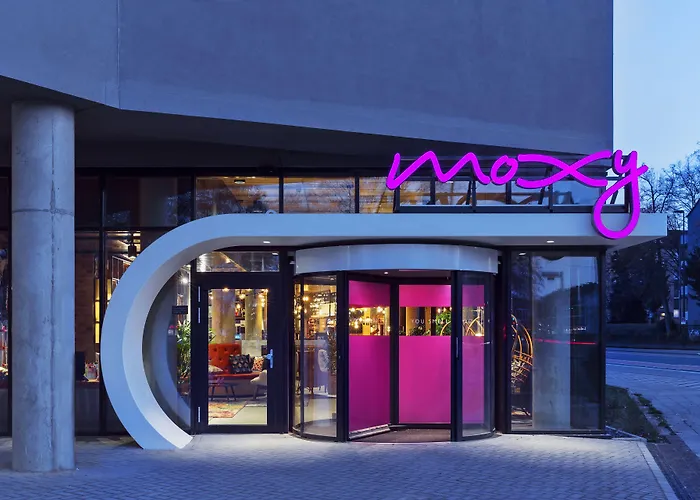 Moxy South دوسلدورف
