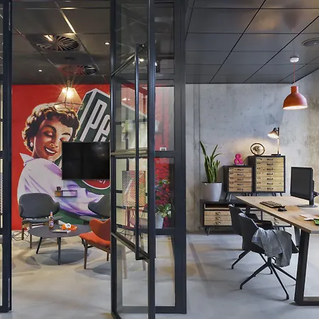 Moxy South Hotel Düsseldorf